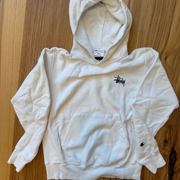 Stüssy x Champion Reverse Weave Hoodie – White – Women’s Small – Japan Exclusive - Picture 2 of 4